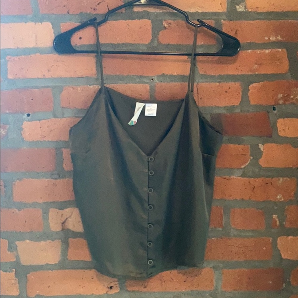 Size L MimiChica green button up crop
